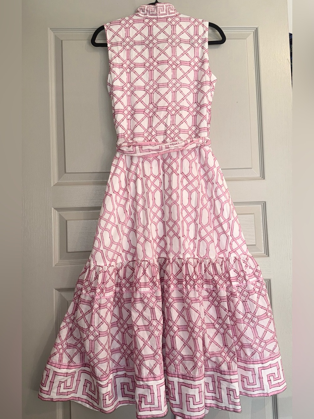 Sleeveless SUE SARTOR Flounce | Hibiscus Bamboo - Picture 8 of 11